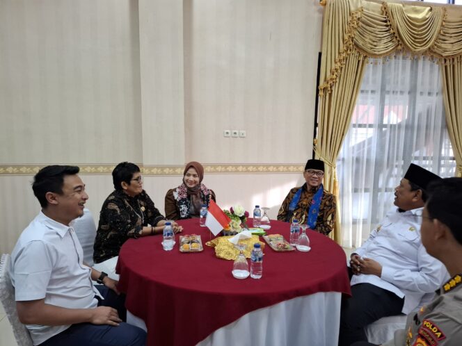 Kunjungan Kerja Menteri Desa dan Pembangunan Daerah Tertinggal Tiba Di Bengkulu.