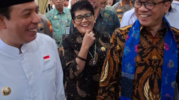Wali Kota Bengkulu Sambut Menteri Desa