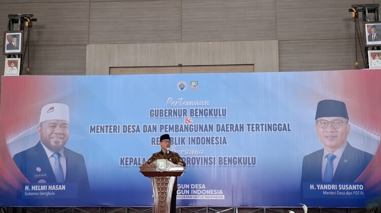 Menteri Desa PDT Yandri Susanto Menekankan Pemerataan Ekonomi Dari Tingkat Desa. 