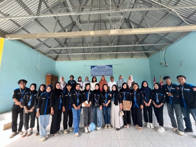 
Program Bina Desa Inisiasi HIMATAKSIFO di Desa Air Sebakul, Dorong Transformasi Perpustakaan Digital