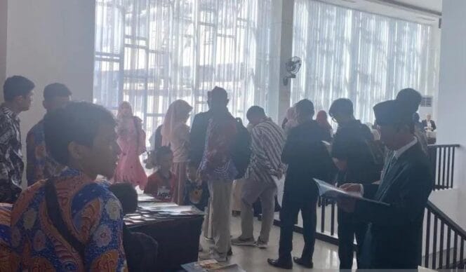 
Lestarikan Budaya Lokal, Balai Bahasa Bengkulu Luncurkan 80 Buku Bacaan Anak Dwibahasa