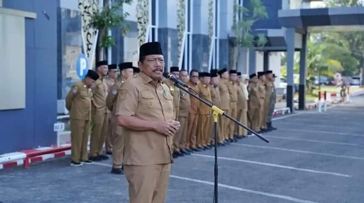 Pimpin Apel Perdana 2026, Wagub Mian Warning OPD: Proyek Infrastruktur Harus Tepat Waktu!