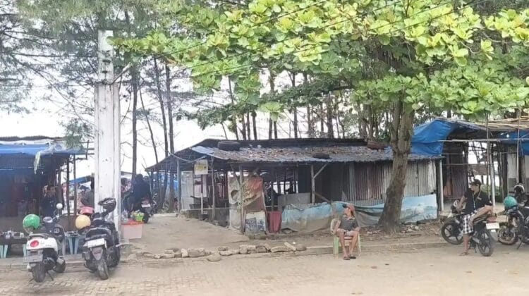 Gudang Baju di Pantai Jakat Dibobol Maling, Pengusaha Pakaian Rugi Jutaan Rupiah