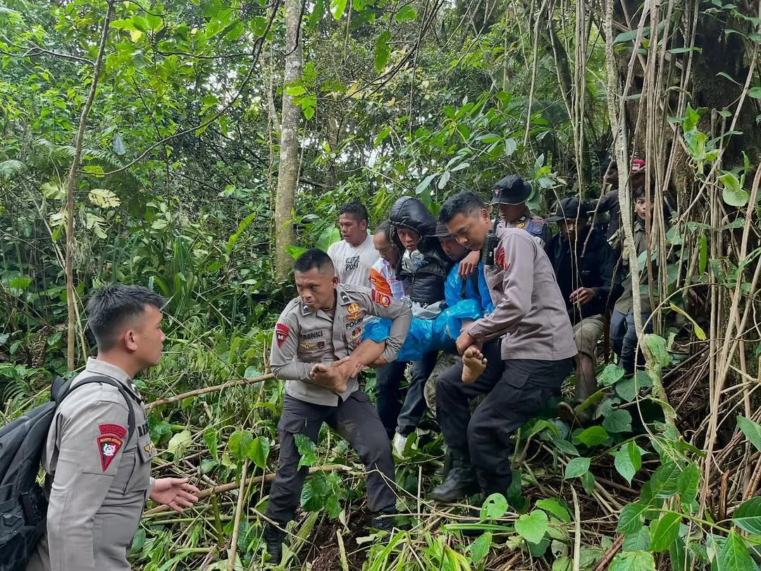 Sempat Hilang di Bukit Kaba, Remaja 16 Tahun Berhasil Ditemukan Selamat oleh Tim Gabungan