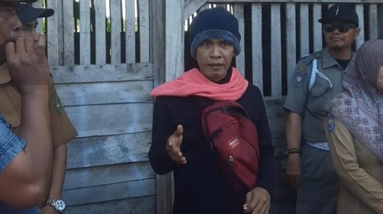 Tegang! Warga Beringin Raya Tolak Negosiasi, Desak Pembongkaran Warung Remang-Remang Hari Ini