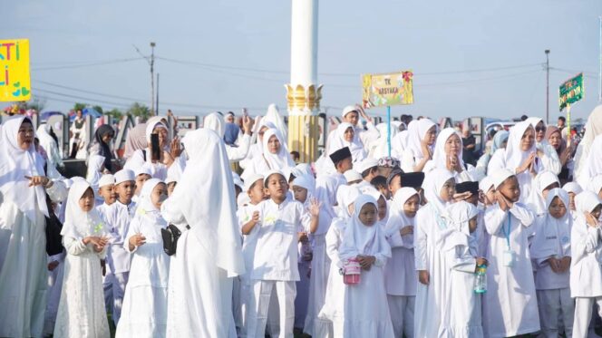 
					Semarakkan Balai Kota Merah Putih, Ratusan Murid TK Ikuti Senam ‘7 Kebiasaan Anak Indonesia Hebat’