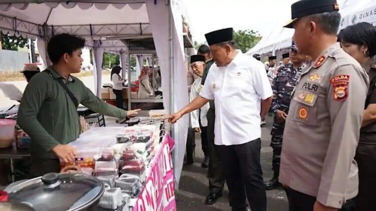 Gerakkan Ekonomi Rakyat, Wagub Mian Resmi Buka Kampung Ramadan 2026 di Balai Buntar