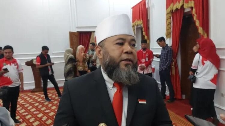 Gubernur Helmi Hasan Instruksikan Kades ‘Jemput Bola’ Pantau Warga Miskin: Jangan Tunggu Laporan!