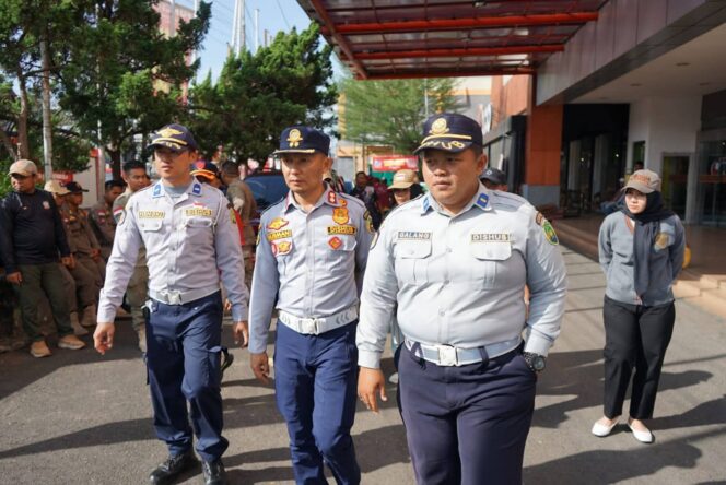 
					Kerumunan Pasar Minggu Bakal Lebih Rapi, Pemkot Bengkulu Matangkan Sistem One Way dan Pangkas Titik Rawan
