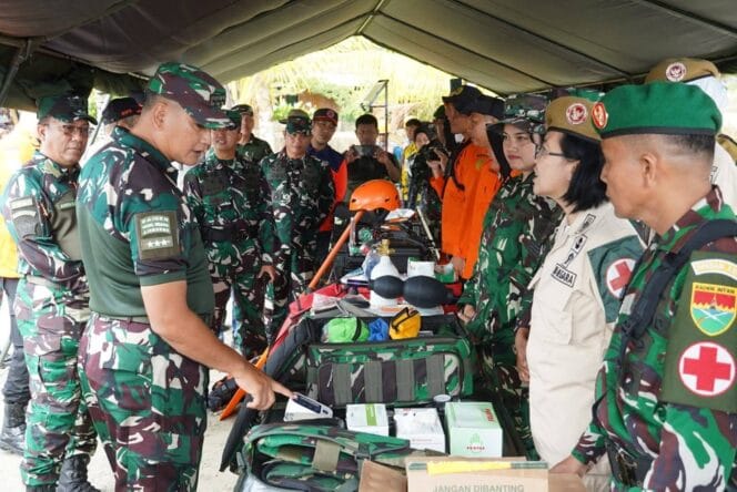 
Ancaman Megathrust di Depan Mata, TNI Gelar Latihan Siaga Bencana Skala Besar di Bengkulu