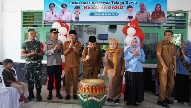 
Wali Kota Dedy Wahyudi Resmikan Program “Ayo PUBER”, Puluhan Anak di Telaga Dewa Ikuti Khitanan Gratis