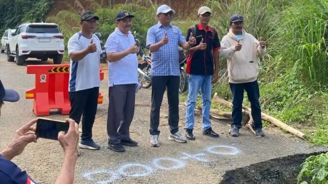 
Kabar Gembira bagi Warga Seluma! Perbaikan Jalan Putus Bungamas-Pasar Sembayat Resmi Dimulai, Target Tuntas 90 Hari