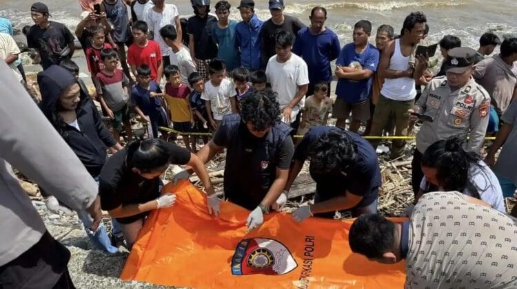 Hasil Autopsi Jasad Bayi di Pantai Pasar Bawah: Polisi Temukan Indikasi Kekerasan, Mulut Korban Diduga Dibekap