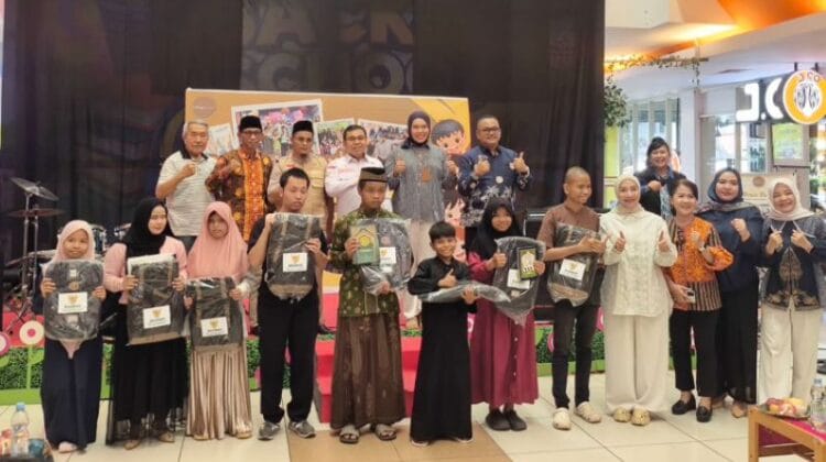 Kolaborasi Hebat di Atrium Mega Mall, 55 Anak Panti Asuhan Bahagia Sehari Penuh