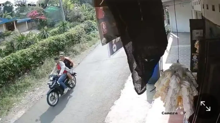 Wajah Pembegal Lansia di Tabarenah Terekam CCTV, Polres Rejang Lebong Buru Pelaku   