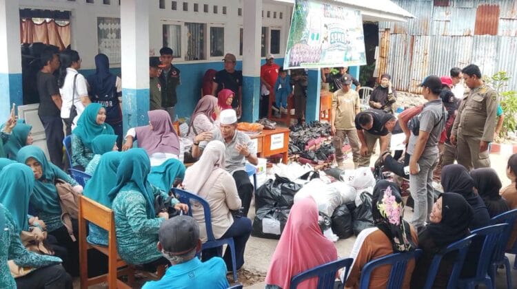 DWP dan PKK Kota Bengkulu Salurkan Bantuan Langsung untuk Korban Kebakaran di Pengantungan