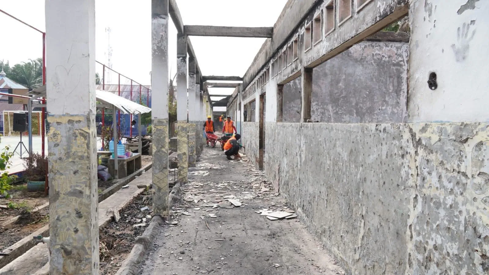 Revitalisasi SMPN 19 Kota Bengkulu Dimulai, Pembangunan Tujuh Kelas Pasca Kebakaran Dikebut