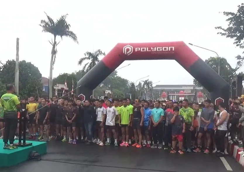 ​HUT ke-81 TNI di Bengkulu Membeludak! 2.500 Lebih Peserta Padati Fun Run 5K, Hadirkan UMKM dan Berobat Gratis