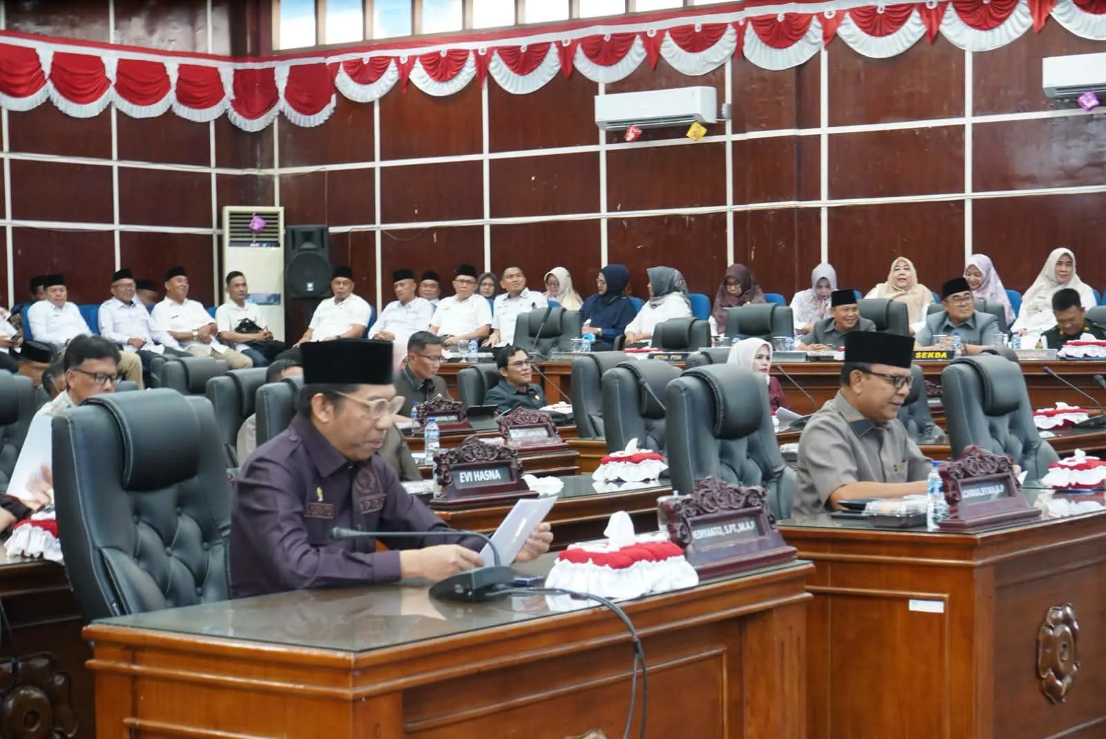 DPRD dan Pemkot Bengkulu Matangkan P-APBD 2026: Fokus Infrastruktur hingga SDM di Bumi Merah Puti